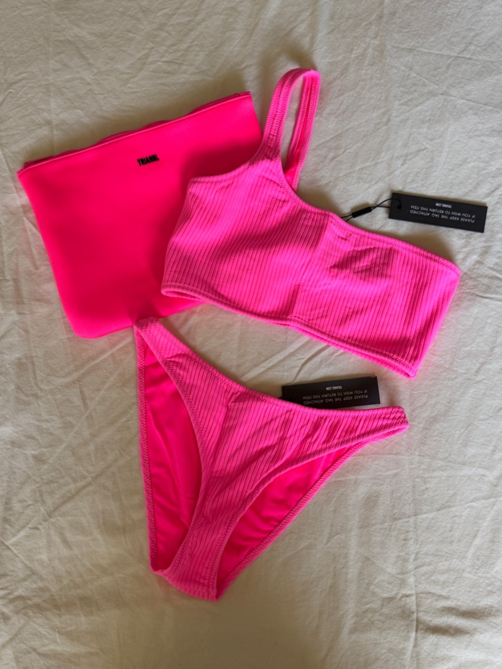 Triangl Melrose Bikini Set in Belini (Neon Pink) 💕